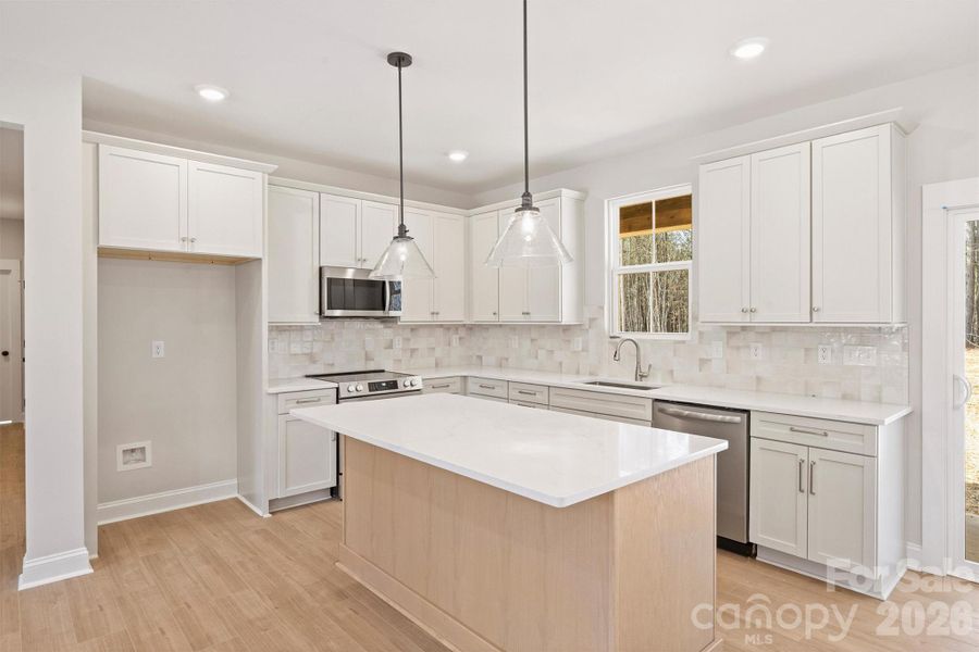 Furnished interior view inside a new home in , Lincolnton (Image 7).