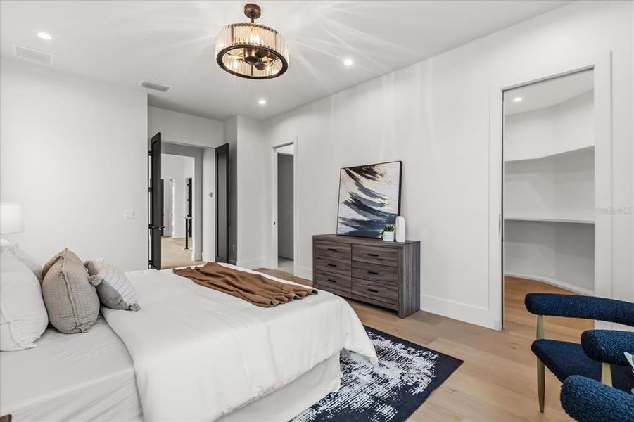 Furnished interior view inside a new home in , Winter Park (Image 37).