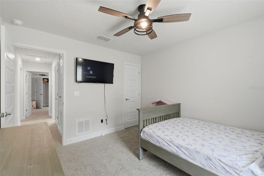 Furnished interior view inside a new home in Royal Highlands, Weeki Wachee (Image 52).