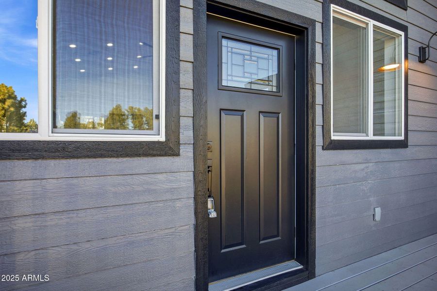 180 W Pine Haven ShowLOw 180 W Pine Haven ShowLOw