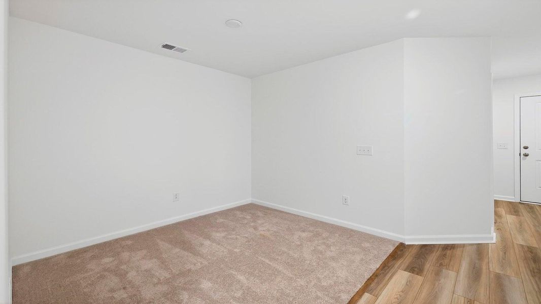 Spacious, unfurnished interior of a new home in , North Charleston (Image 13).