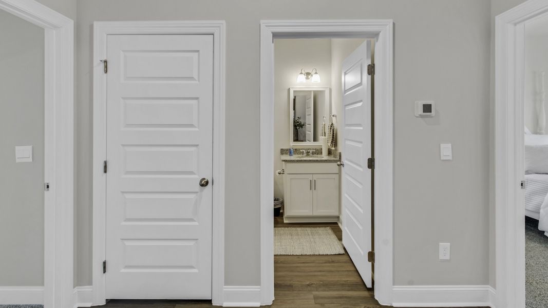 Image 33 of a home in Hedge Rose. Image 33 of a home in Hedge Rose.