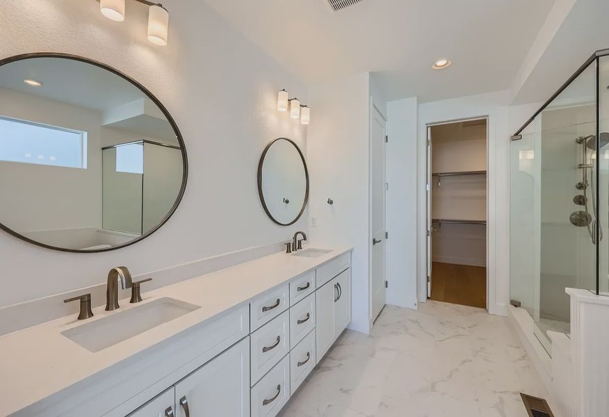 Adelyn Primary Bath  - 19 of 22