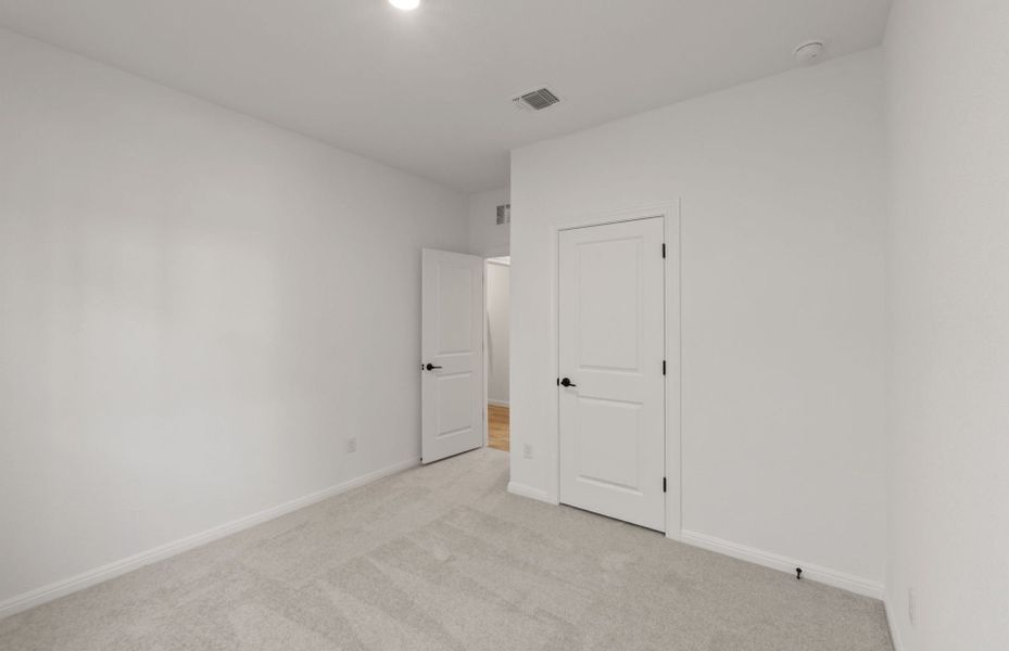 Spacious, unfurnished interior of a new home in Saddleback at Santa Rita Ranch, Liberty Hill (Image 15). Spacious, unfurnished interior of a new home in Saddleback at Santa Rita Ranch, Liberty Hill (Image 15).