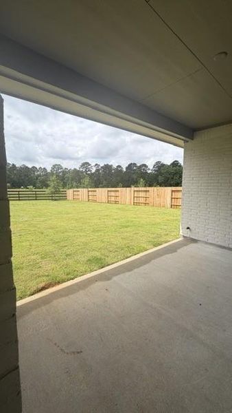Exterior details and patio area of a home in Clopton Farms, Montgomery (Image 2). Exterior details and patio area of a home in Clopton Farms, Montgomery (Image 2).