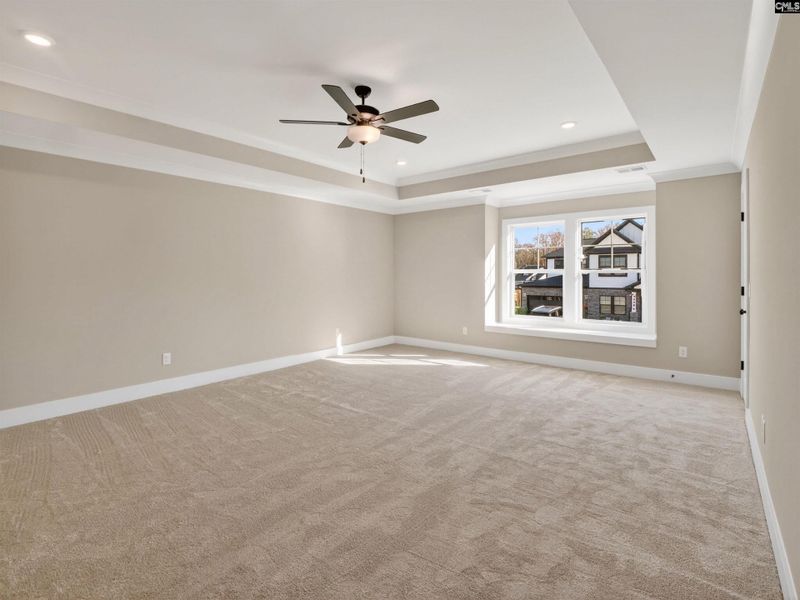 Spacious, unfurnished interior of a new home in Collins Cove, Chapin (Image 33).