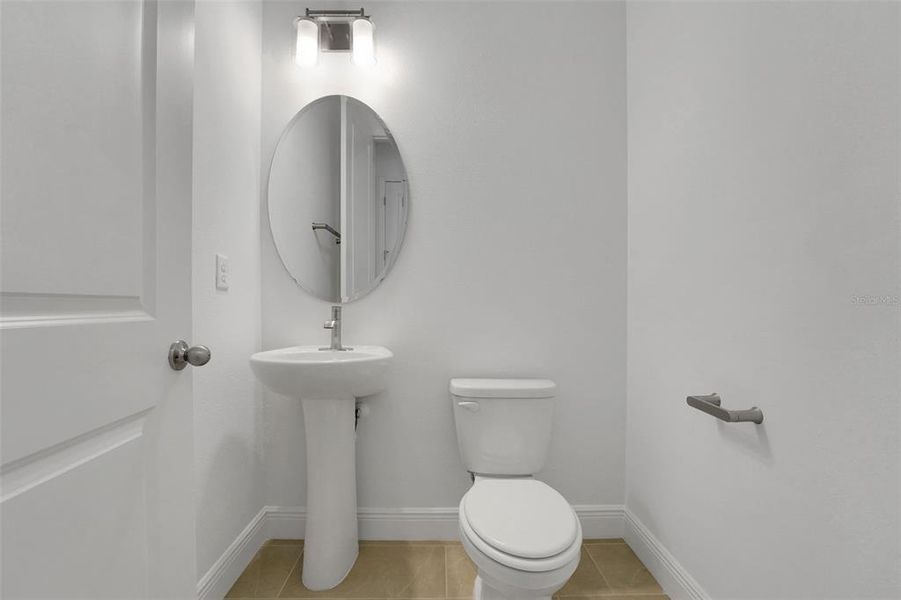 Furnished interior view inside a new home in Palms at Windermere, Windermere (Image 9). Furnished interior view inside a new home in Palms at Windermere, Windermere (Image 9).