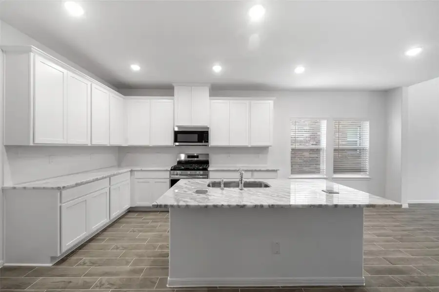 Furnished interior view inside a new home in Rollingbrook Estates, Baytown (Image 4).