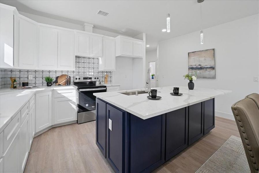 Furnished interior view inside a new home in , Mabank (Image 16).