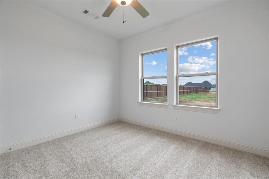 Spacious, unfurnished interior of a new home in , Paradise (Image 17).