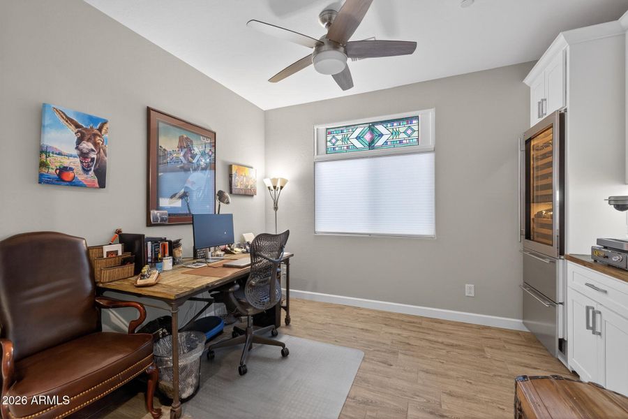 29) DEN_OFFICE 29) DEN_OFFICE