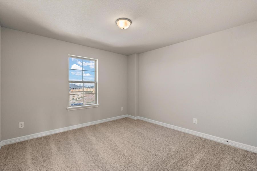 Note: Sample product photo. Actual exterior and interior selections may vary by homesite. Photo may be virtually staged