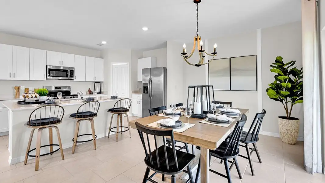 Florida CORE L003 Columbus Dining 2of3 F1 Base7 6 5 25