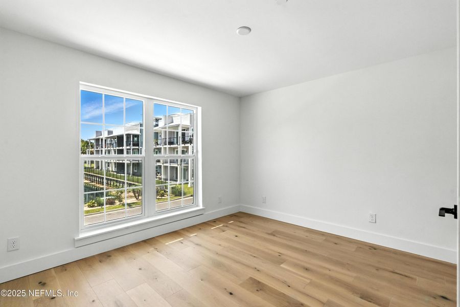 Spacious, unfurnished interior of a new home in , St. Augustine (Image 21).