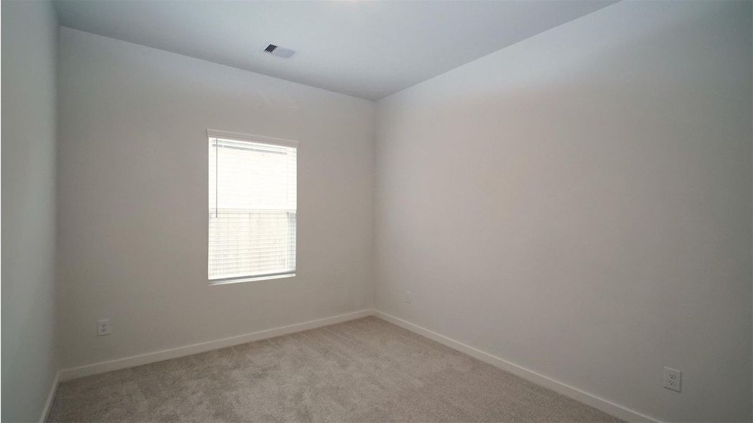 Spacious, unfurnished interior of a new home in Lonestar Collection at Aurora, Katy (Image 23).