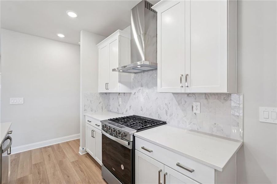 Furnished interior view inside a new home in Hemingway - Reserve Series, Cumming (Image 17). Furnished interior view inside a new home in Hemingway - Reserve Series, Cumming (Image 17).