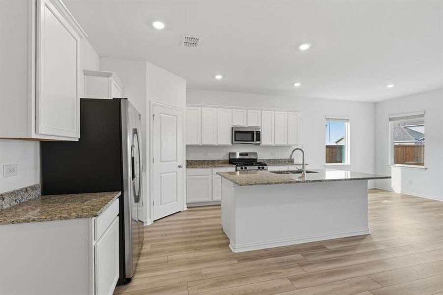 2307 Buffalo Bayou Way ~ Ready Now