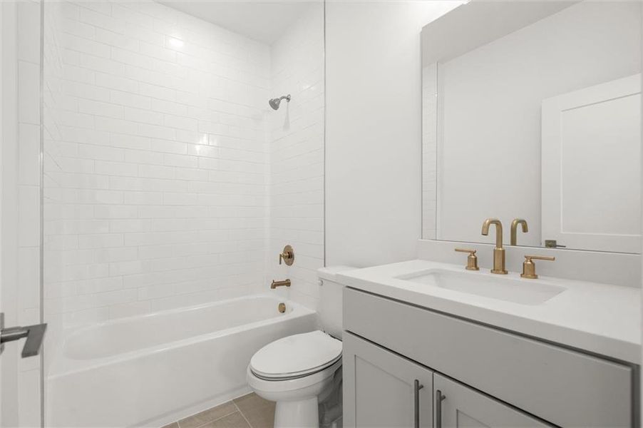 Furnished interior view inside a new home in The Gathering – Alpharetta, Alpharetta (Image 8).