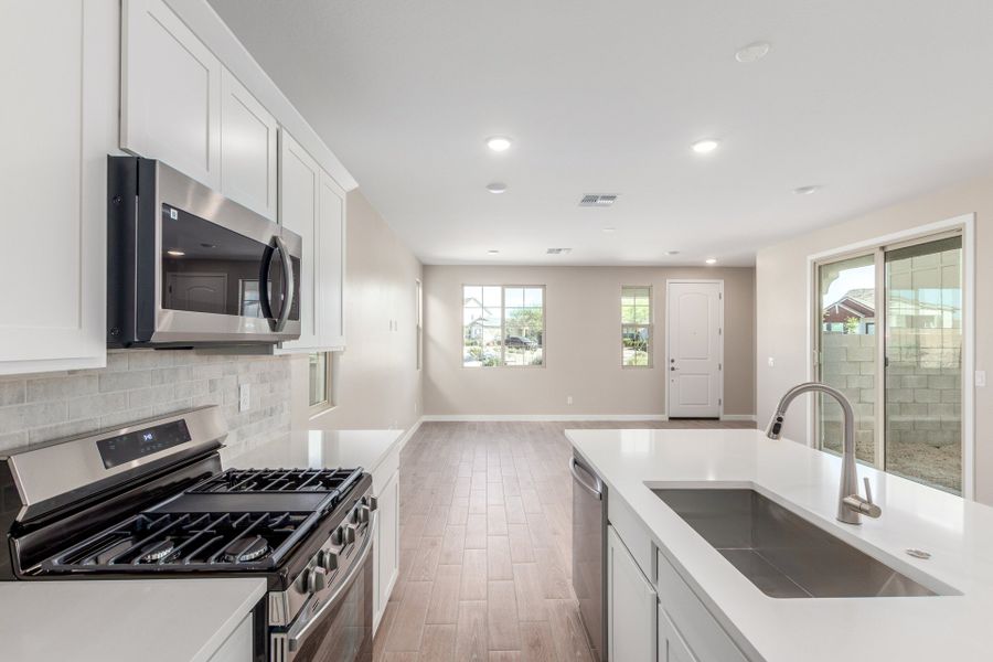 Furnished interior view inside a new home in Estrella, Goodyear (Image 5).