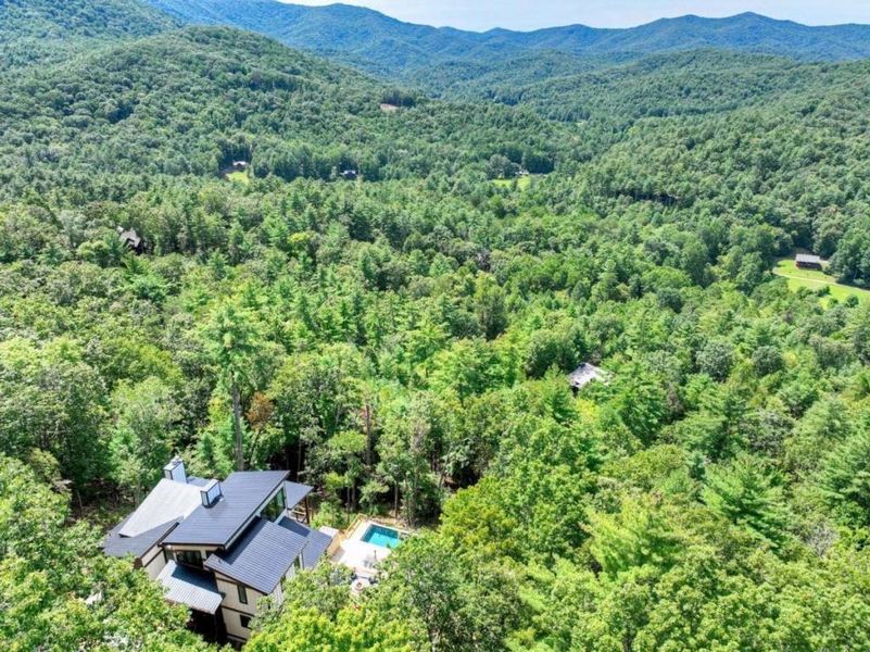 Image 69 of a home in .