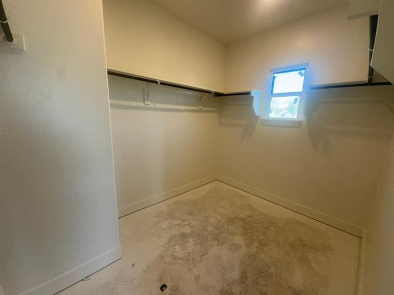 Image 18 of a home in King Crossing Estates.