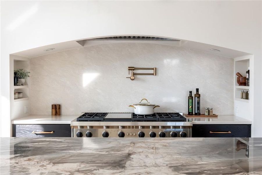 Image 40 of a home in .