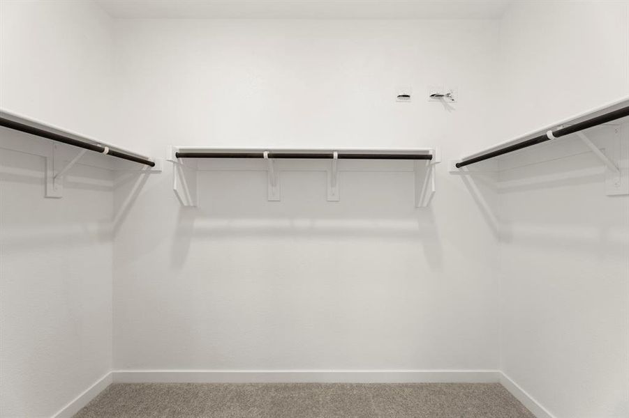 17. 3305 Agnew - Closet