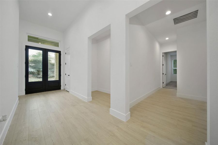 Spacious, unfurnished interior of a new home in Butlers Bend Estates, Pinehurst (Image 18).