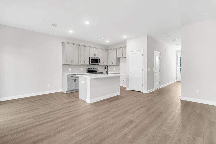 Image 31 of a home in .