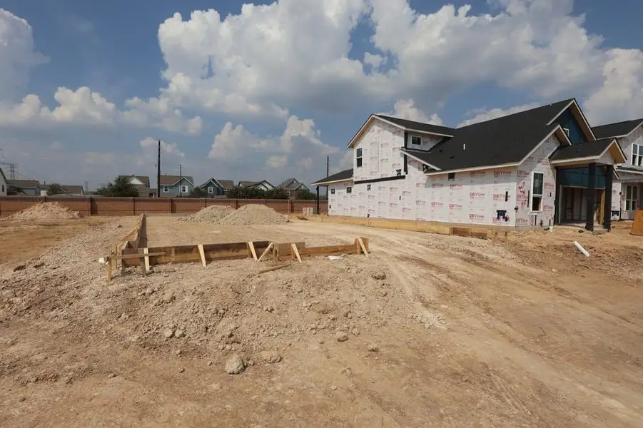 Every foundation at DWH is engineered and it’s inspected three times! We do not do “batch” testing. Rest easy knowing your foundation comes with a 10 year warranty. Every foundation at DWH is engineered and it’s inspected three times! We do not do “batch” testing. Rest easy knowing your foundation comes with a 10 year warranty.