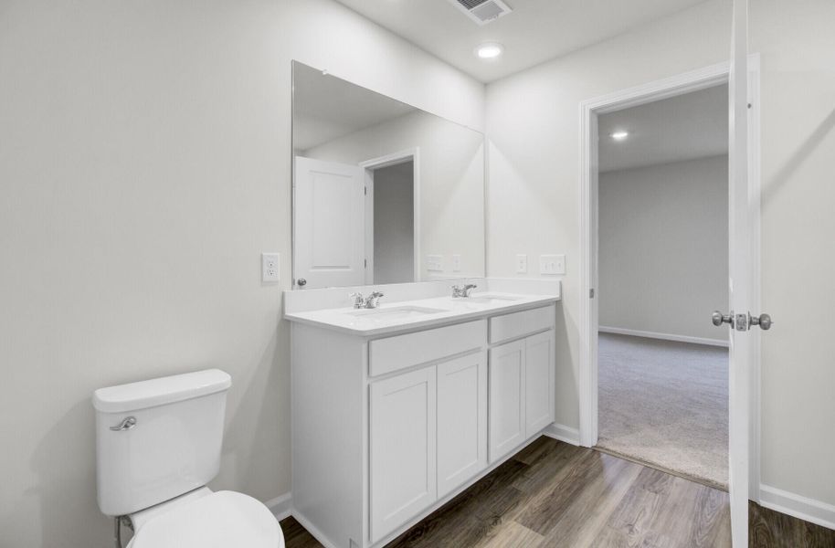 Furnished interior view inside a new home in , Ladson (Image 16). Furnished interior view inside a new home in , Ladson (Image 16).