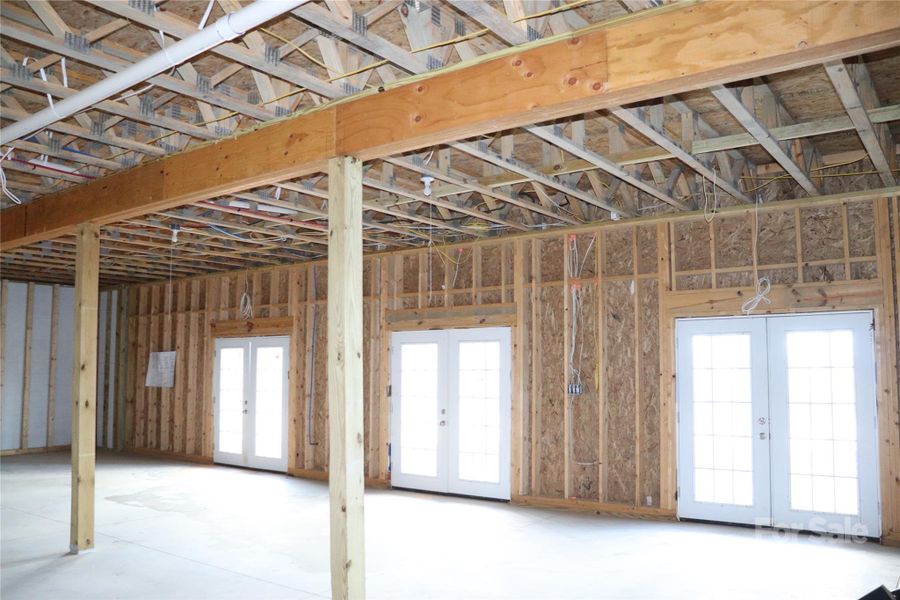 Spacious, unfurnished interior of a new home in , Lenoir (Image 42).