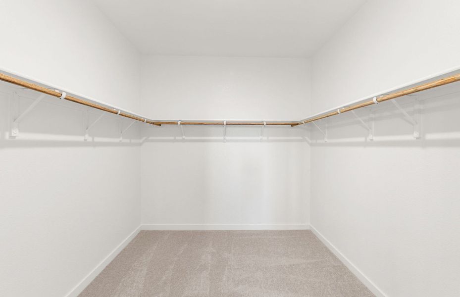Spacious, unfurnished interior of a new home in Lagos, Manor (Image 40). Spacious, unfurnished interior of a new home in Lagos, Manor (Image 40).
