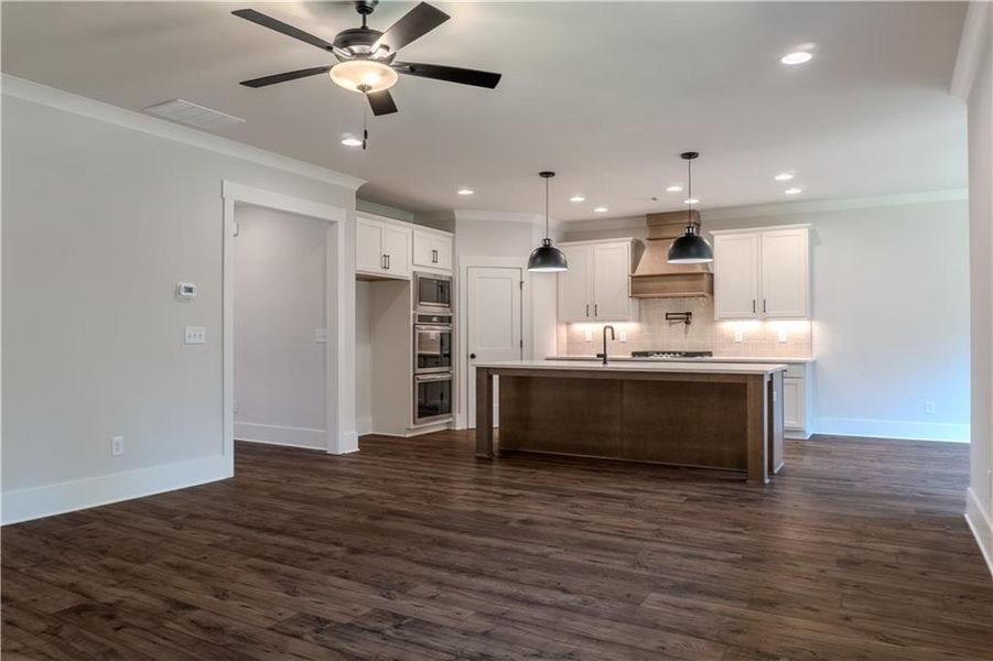 Furnished interior view inside a new home in Riverwalk, Monroe (Image 9).
