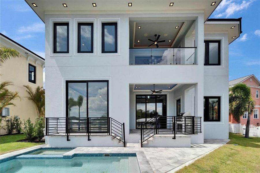 Exterior details and patio area of a home in , Apollo Beach (Image 39).