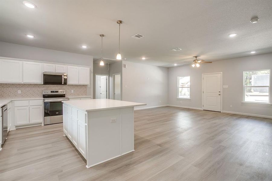 Image 30 of a home in .