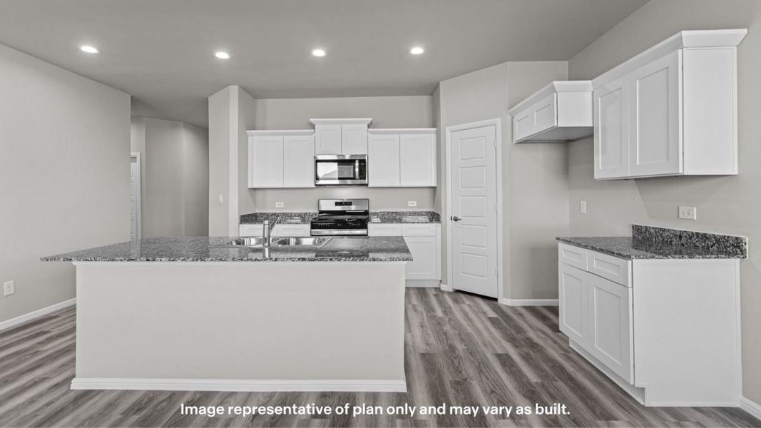 Furnished interior view inside a new home in Yukon Ridge, Odessa (Image 5).