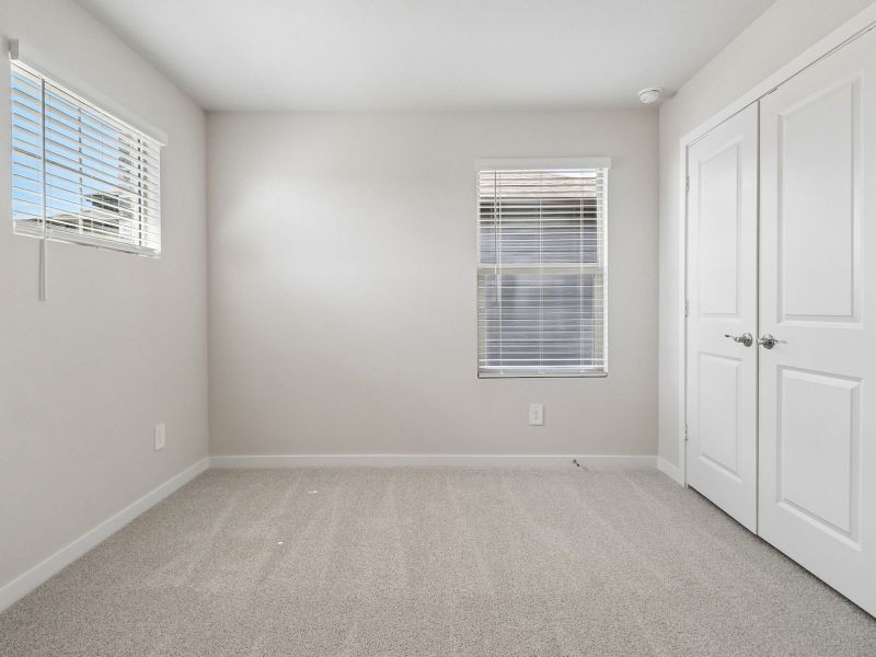 Spacious, unfurnished interior of a new home in Cibolo Hills West - Spring Series, Fort Worth (Image 28).