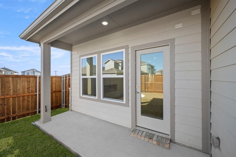 7404 Summer SUnset- Back-3