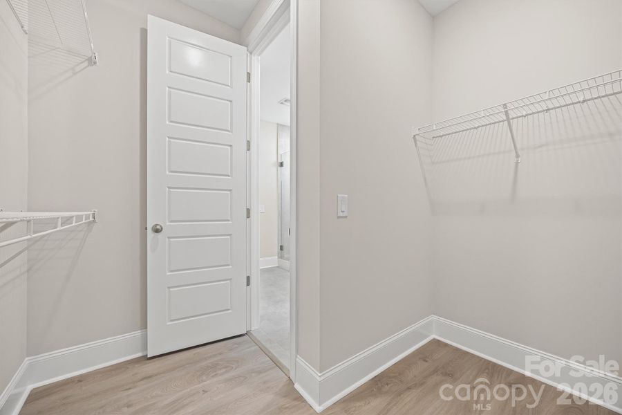 Spacious, unfurnished interior of a new home in , Gastonia (Image 23).
