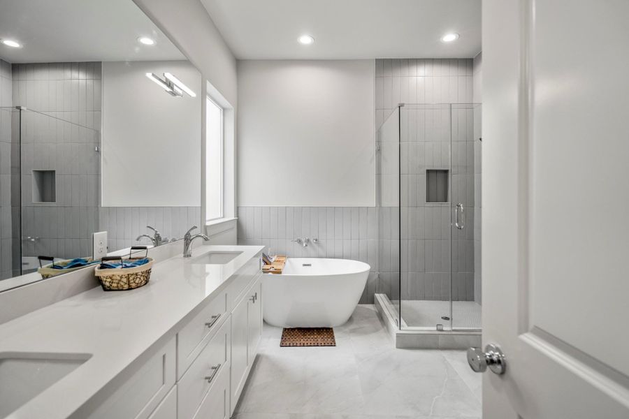 Furnished interior view inside a new home in , Houston (Image 34).