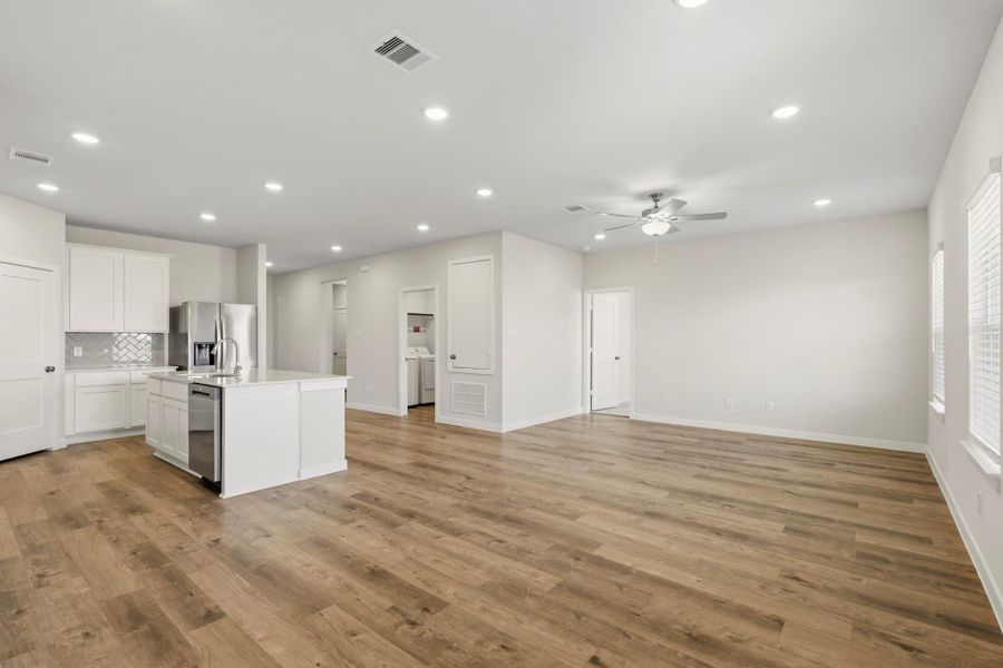 Spacious, unfurnished interior of a new home in Mirabella, Brookshire (Image 16).