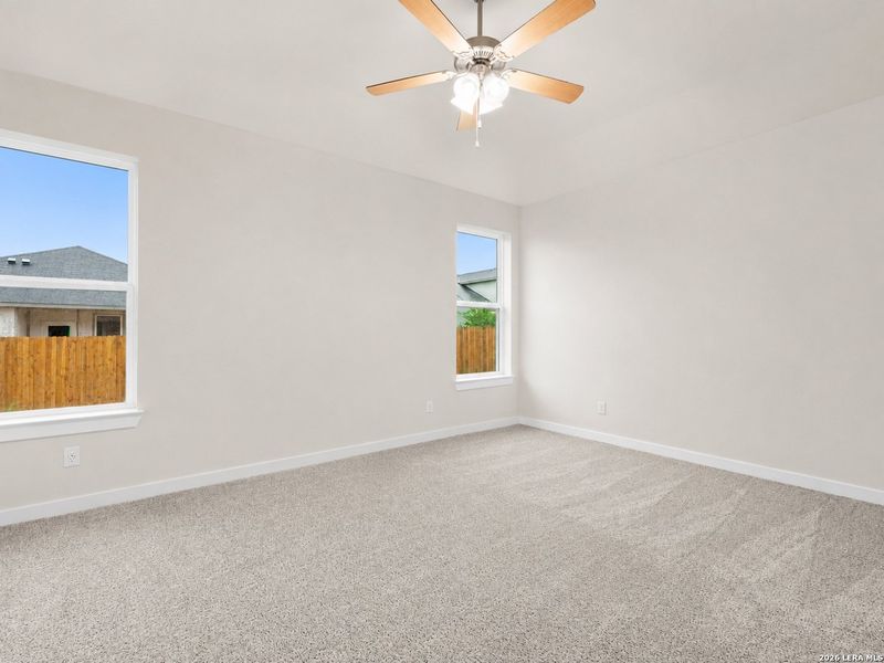 Spacious, unfurnished interior of a new home in Morgan Meadows, San Antonio (Image 14).