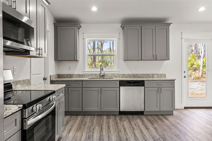 Furnished interior view inside a new home in , Weeki Wachee (Image 7).