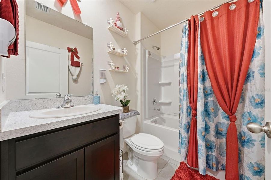 Furnished interior view inside a new home in Lake Diamond, Ocala (Image 42).