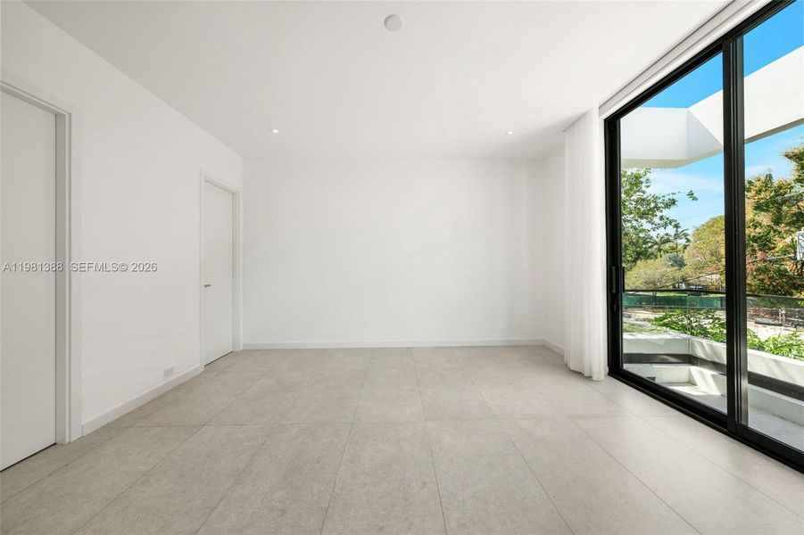 Spacious, unfurnished interior of a new home in , Miami (Image 44). Spacious, unfurnished interior of a new home in , Miami (Image 44).