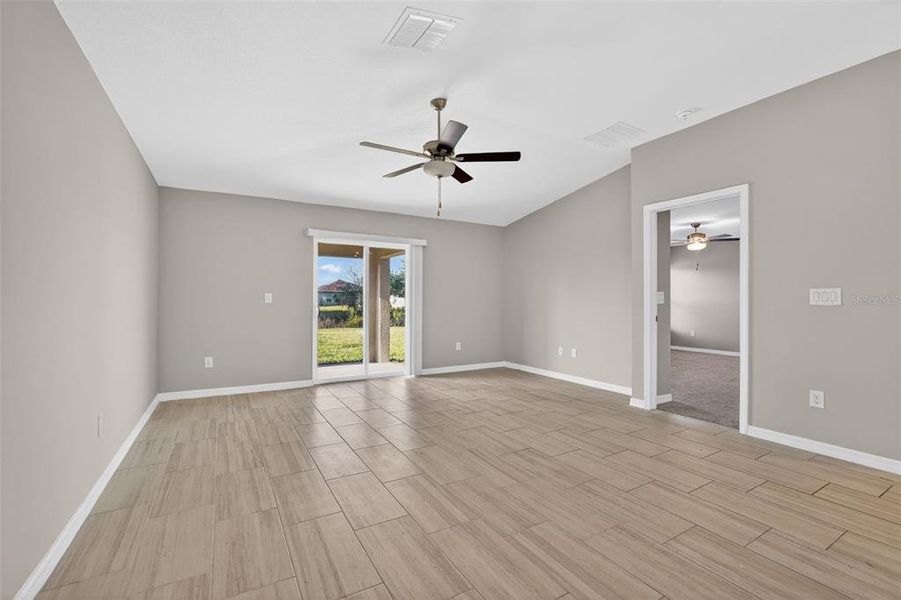Spacious, unfurnished interior of a new home in , Riverview (Image 20). Spacious, unfurnished interior of a new home in , Riverview (Image 20).