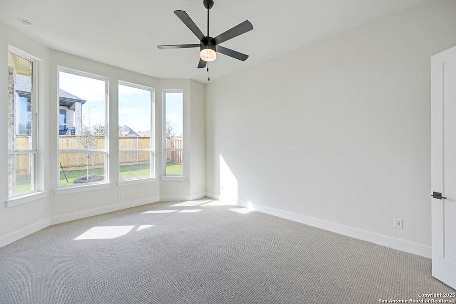 Spacious, unfurnished interior of a new home in Mayfair: 50ft. lots, New Braunfels (Image 14).