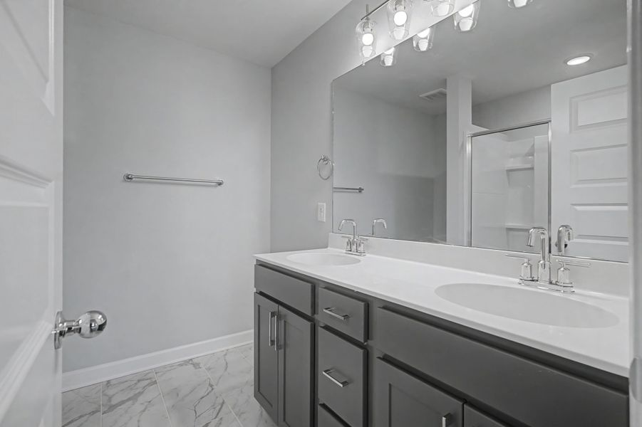 Furnished interior view inside a new home in Oxford Station, Gallatin (Image 19).