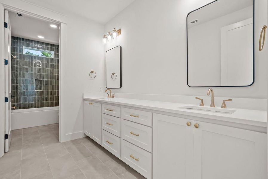Furnished interior view inside a new home in , Weatherford (Image 26).